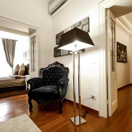 Banchi - Classic Apartment Between Navona And Campo Dei Fiori Rome Exterior photo
