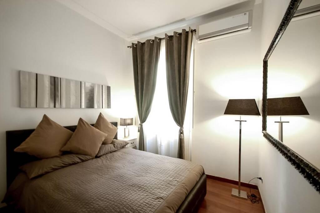 Banchi - Classic Apartment Between Navona And Campo Dei Fiori Rome Exterior photo